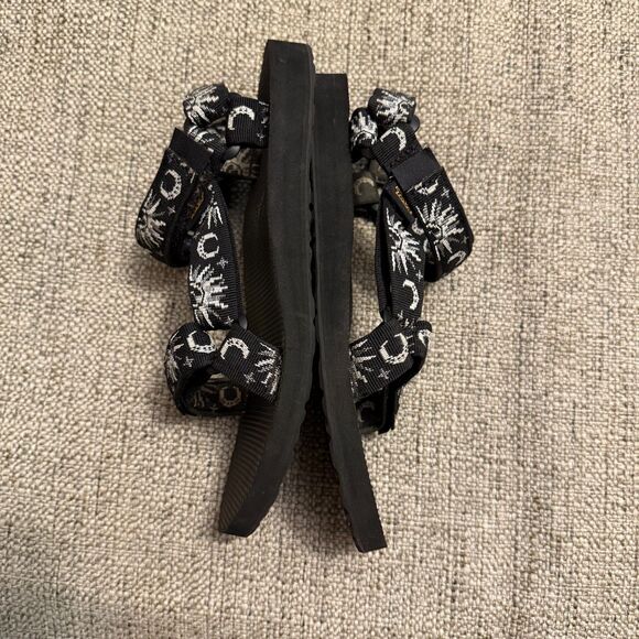 Teva Women's Monochrome Patterned Sandals - Picture 8 of 9